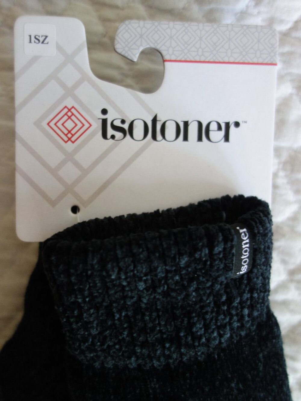 NWT $50 Two Pairs of Black Isotoner Gloves – One Size - Picture 7 of 9